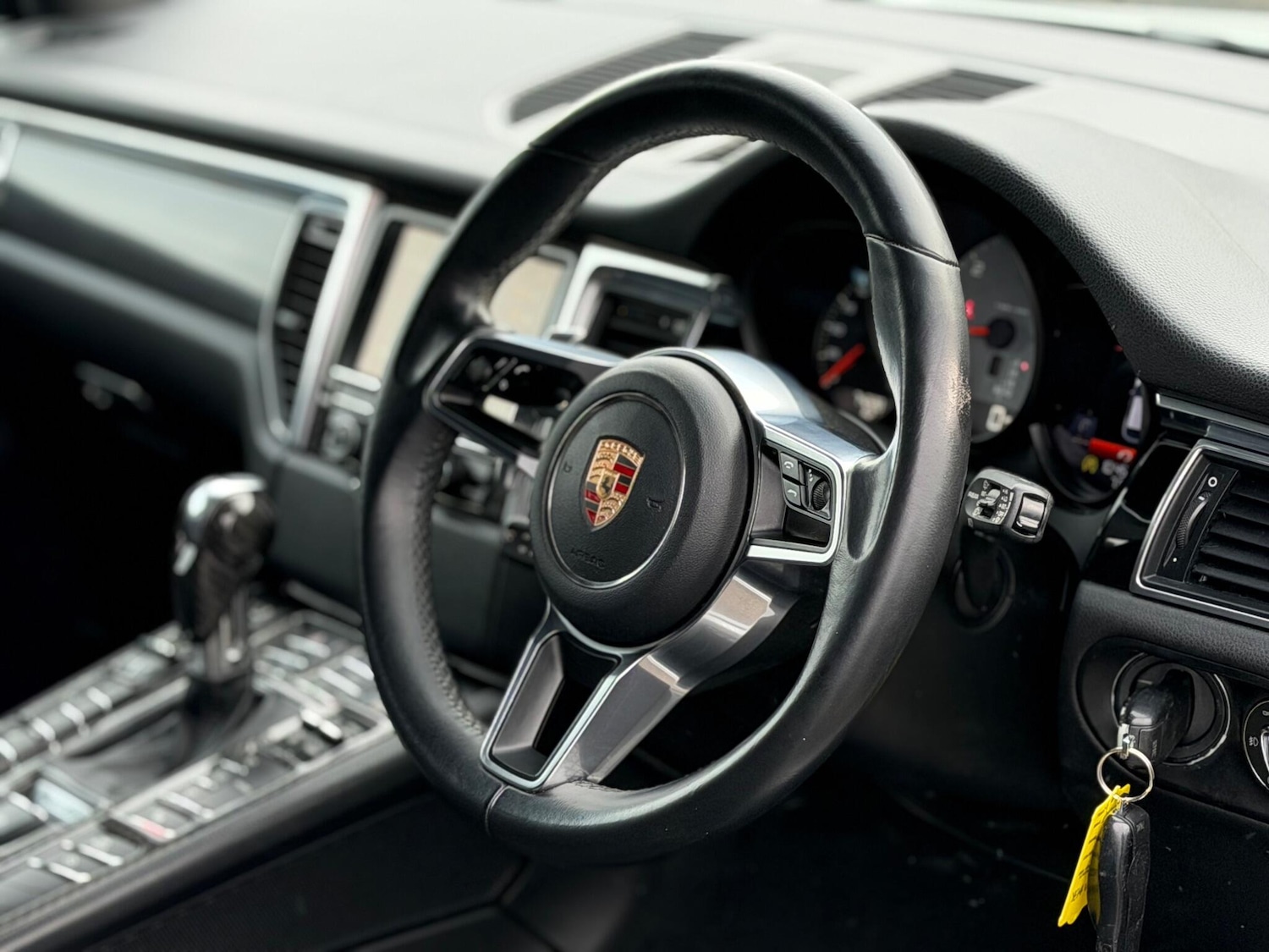 Used Porsche Macan 2014 for sale - 76994057: Photo 12