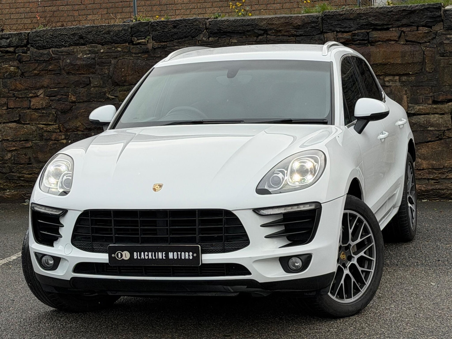 Used Porsche Macan 2014 for sale - 76994057: Photo 3