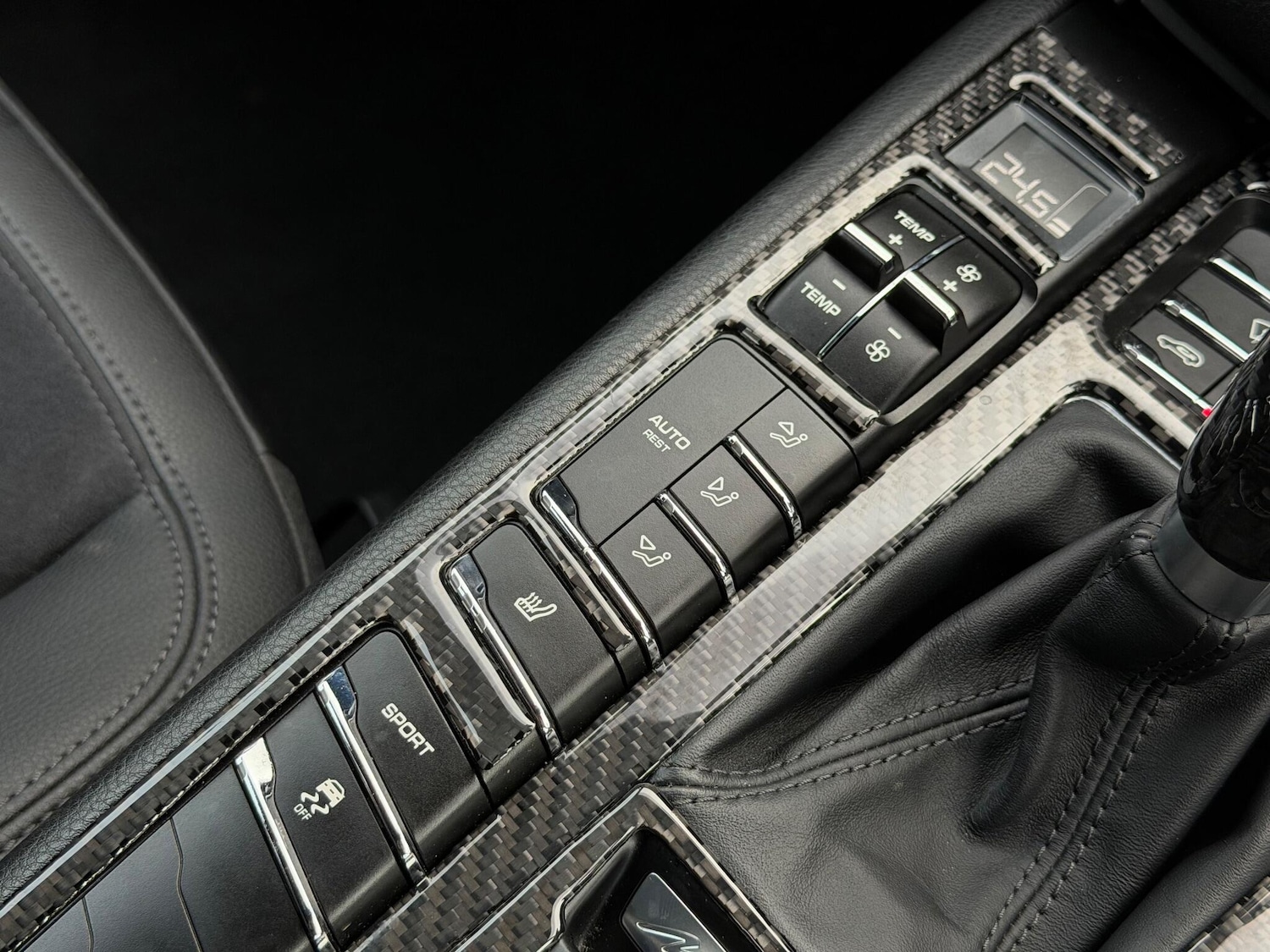 Used Porsche Macan 2014 for sale - 76994057: Photo 40