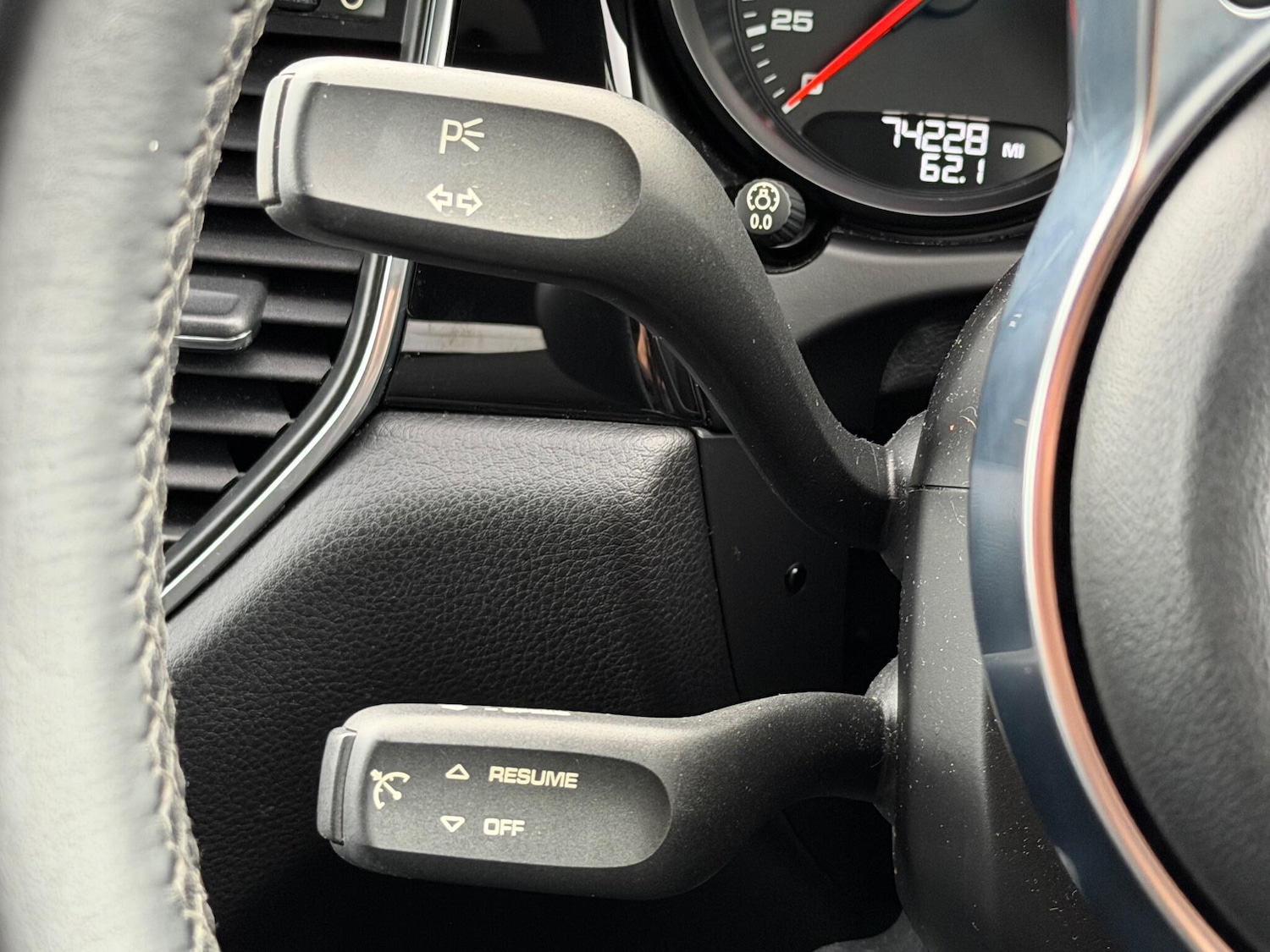 Used Porsche Macan 2014 for sale - 76994057: Photo 49