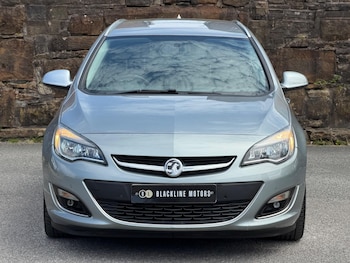 Used Vauxhall Astra 2013 for sale - 79256165: Photo