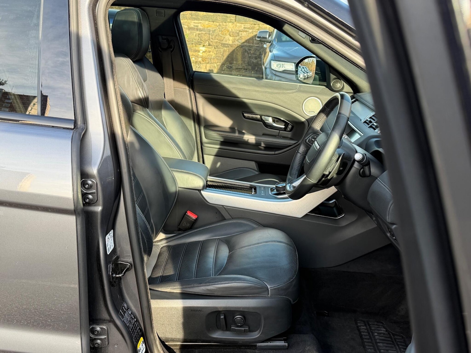 Used Land Rover Range Rover Evoque 2018 for sale - 76832518: Photo 15