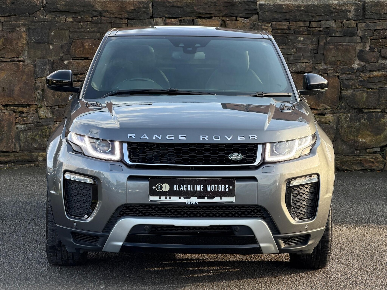 Used Land Rover Range Rover Evoque 2018 for sale - 76832518: Photo 2