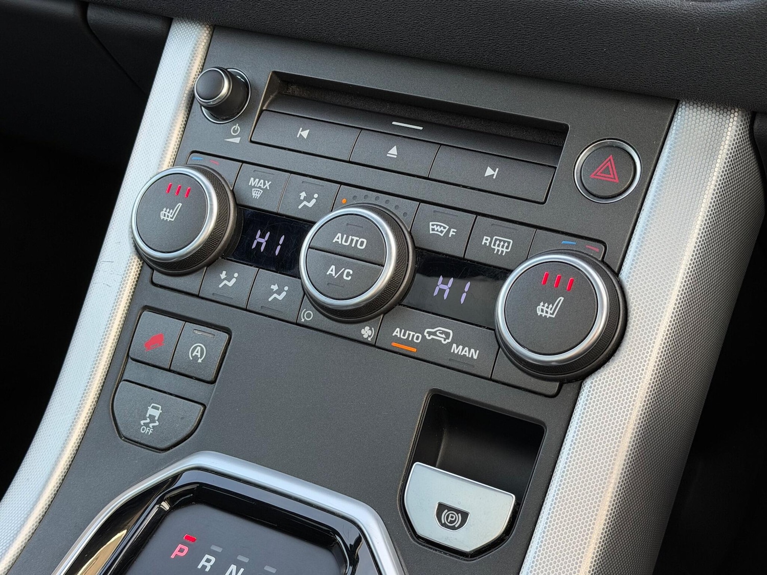 Used Land Rover Range Rover Evoque 2018 for sale - 76832518: Photo 41