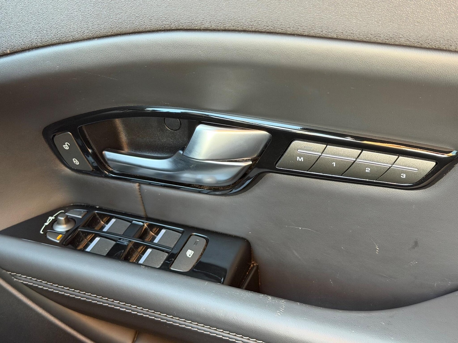 Used Land Rover Range Rover Evoque 2018 for sale - 76832518: Photo 48