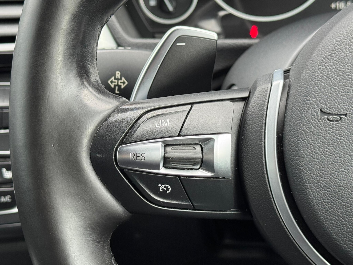Used BMW 3 Series Gran Turismo 2015 for sale - 76161147: Photo 26