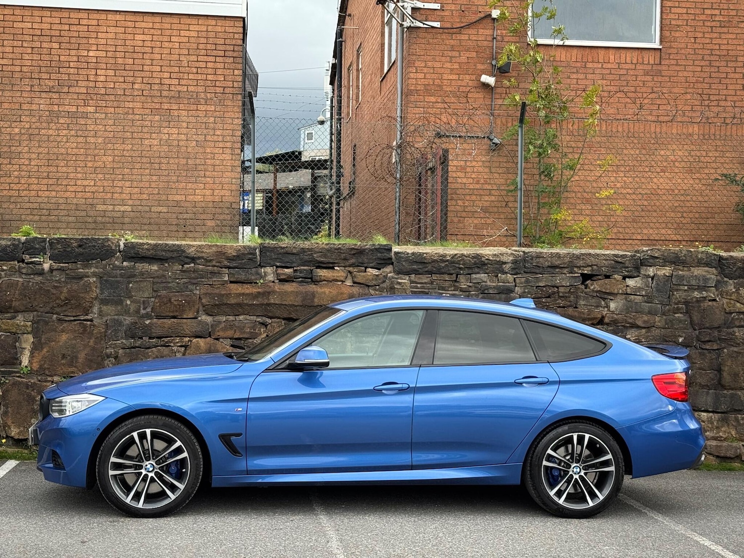 Used BMW 3 Series Gran Turismo 2015 for sale - 76161147: Photo 4