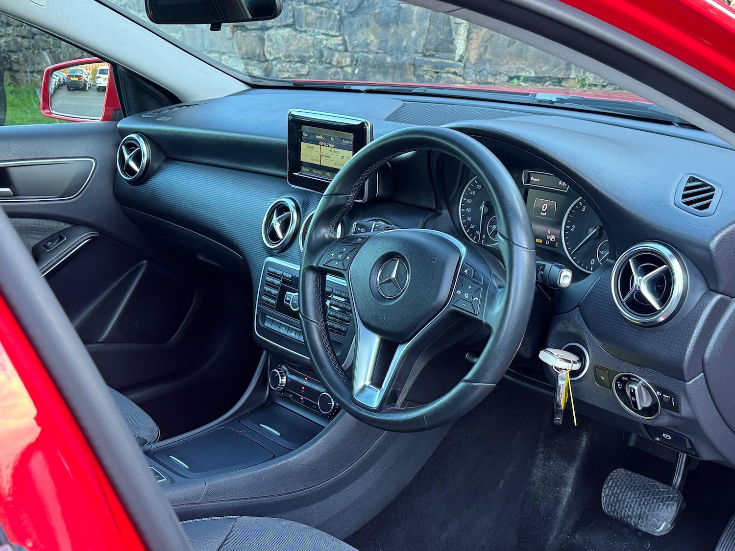 Used Mercedes-Benz A-Class 2014 for sale - 76337883: Photo 11