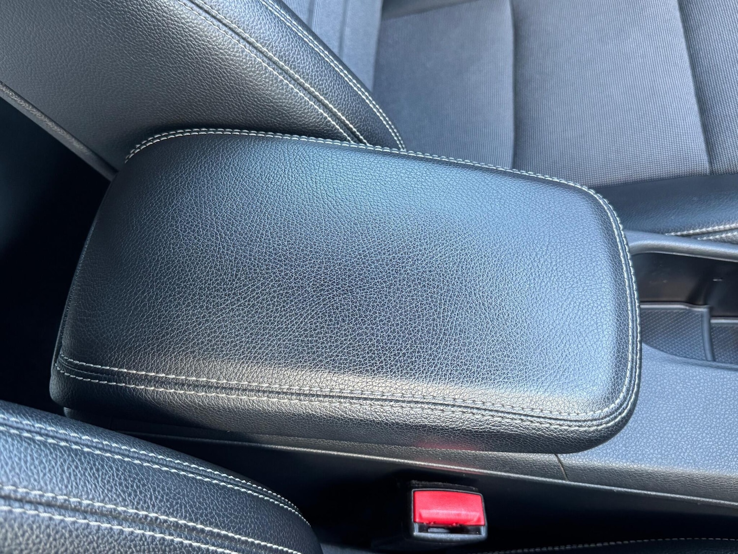 Used Mercedes-Benz A-Class 2014 for sale - 76337883: Photo 40