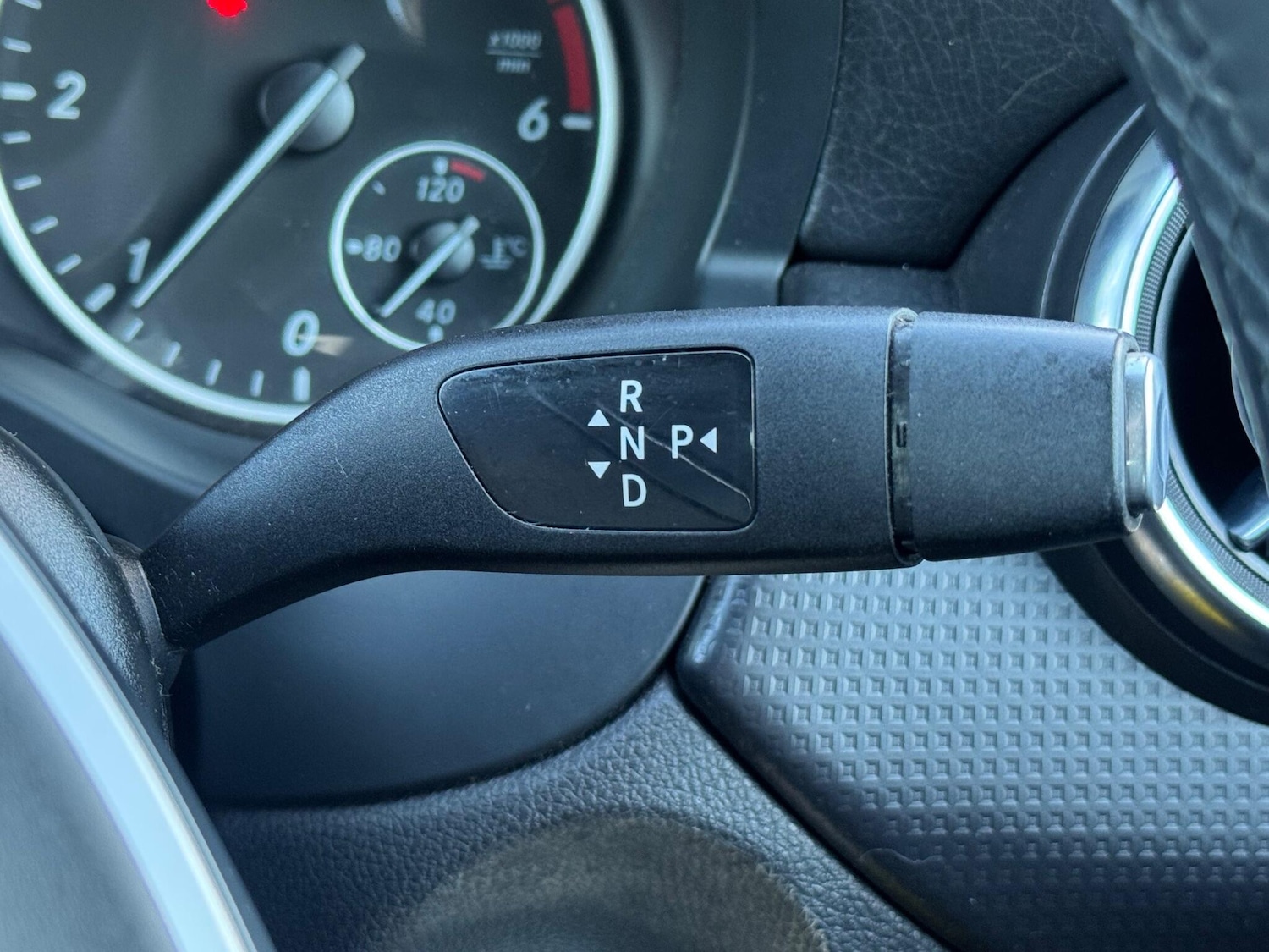 Used Mercedes-Benz A-Class 2014 for sale - 76337883: Photo 46