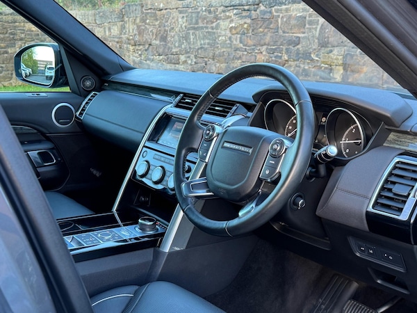 Used Land Rover Discovery 2017 for sale - 76167101: Photo 12