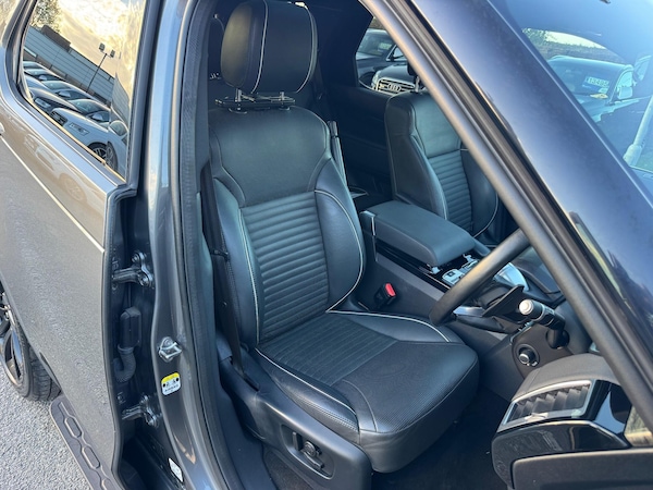 Used Land Rover Discovery 2017 for sale - 76167101: Photo 17