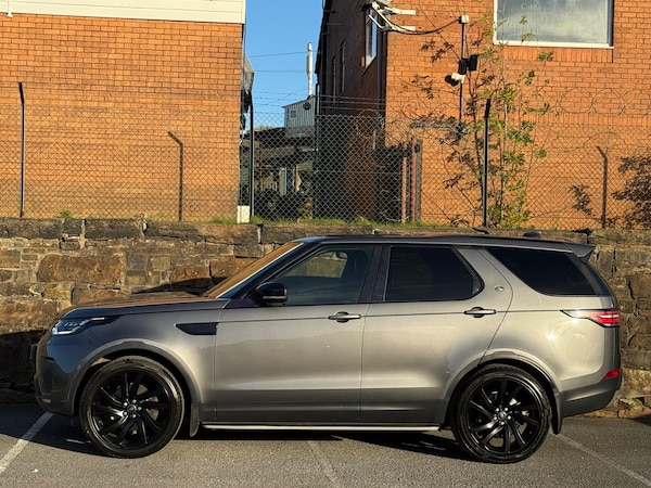 Used Land Rover Discovery 2017 for sale - 76167101: Photo 4