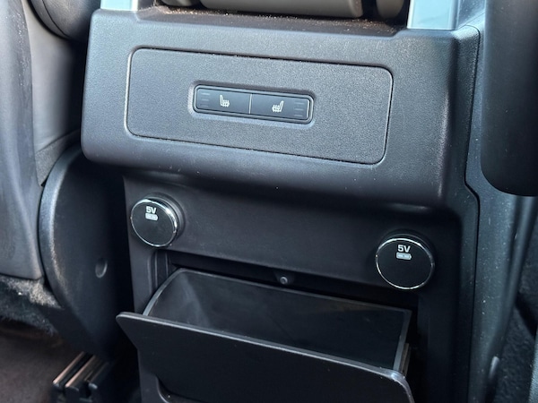 Used Land Rover Discovery 2017 for sale - 76167101: Photo 51