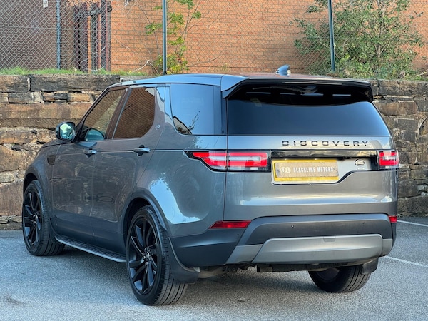 Used Land Rover Discovery 2017 for sale - 76167101: Photo 5