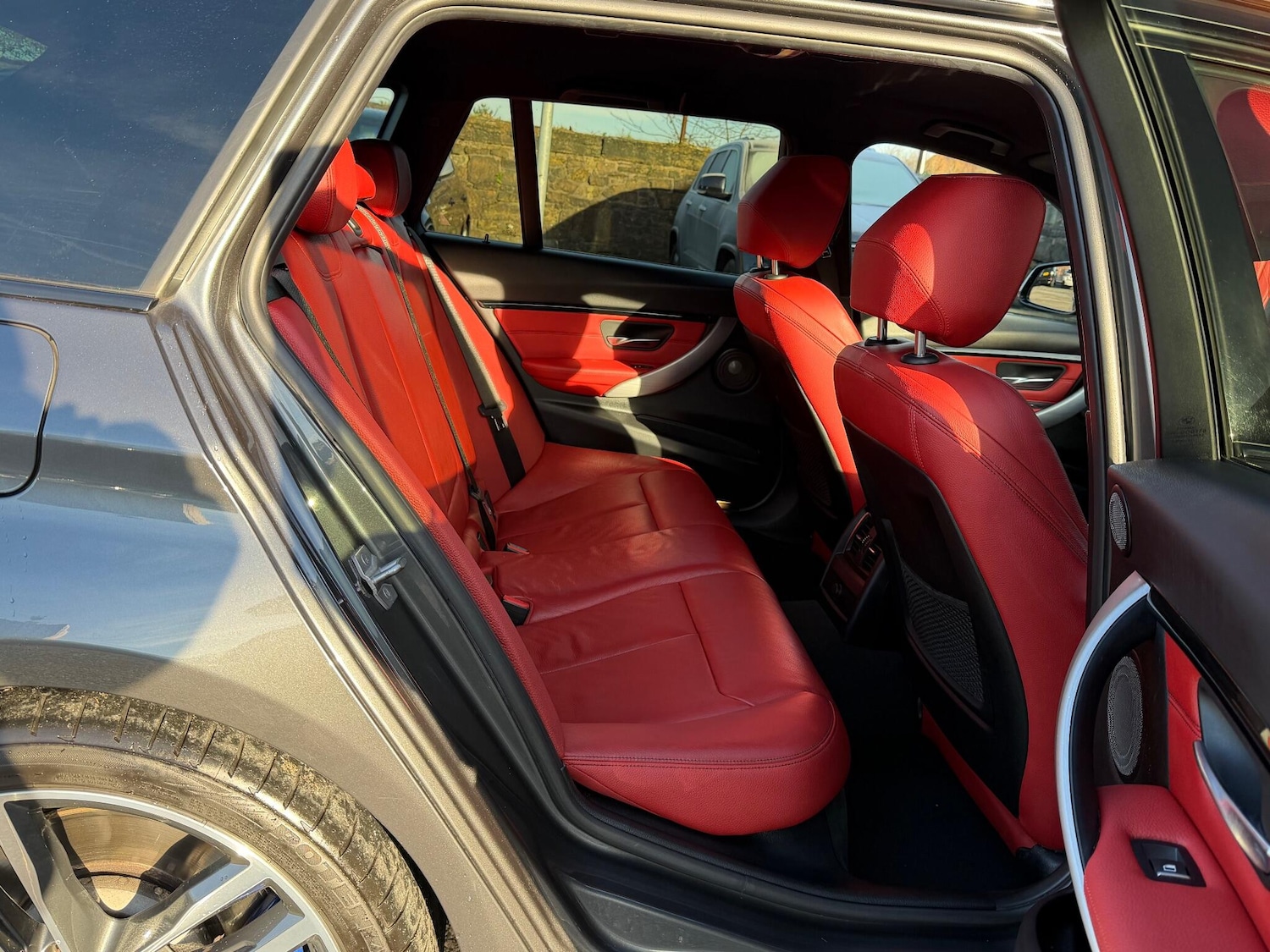 Used BMW 3 Series 2017 for sale - 76613179: Photo 18