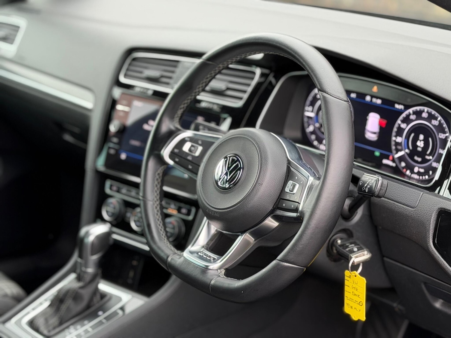 Used Volkswagen Golf 2018 for sale - 76377185: Photo 12