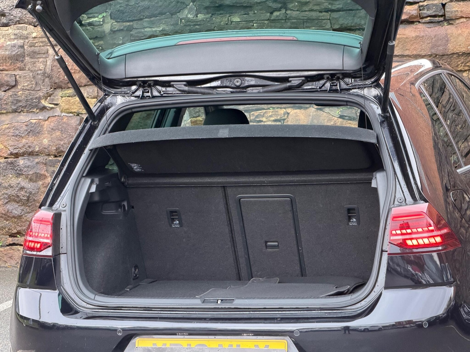 Used Volkswagen Golf 2018 for sale - 76377185: Photo 19