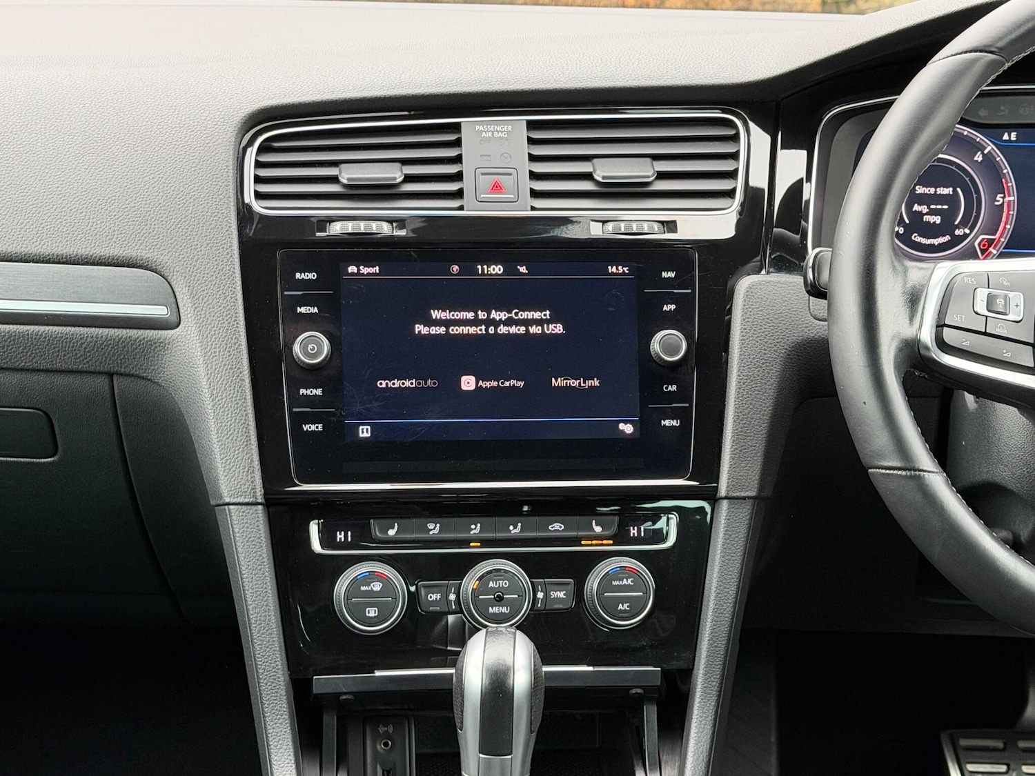 Used Volkswagen Golf 2018 for sale - 76377185: Photo 26