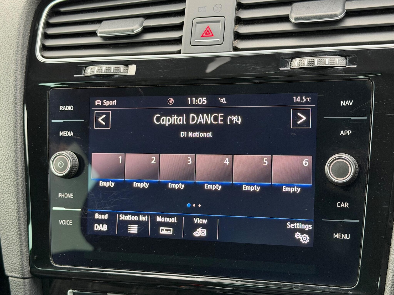 Used Volkswagen Golf 2018 for sale - 76377185: Photo 30