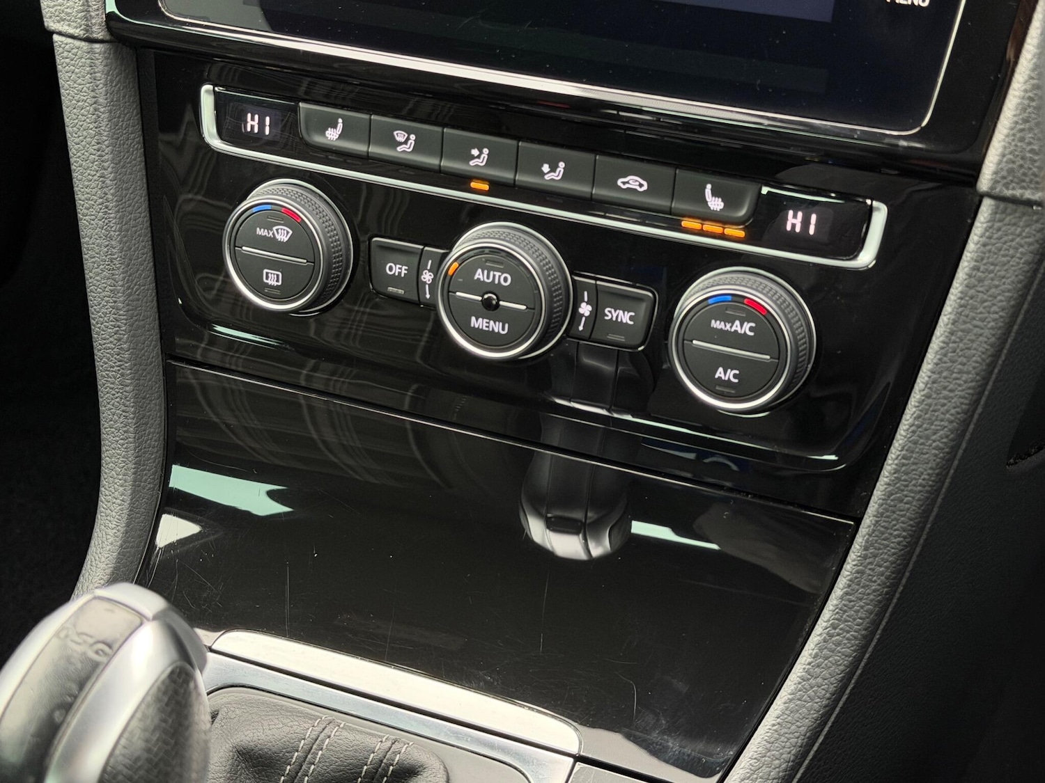 Used Volkswagen Golf 2018 for sale - 76377185: Photo 38