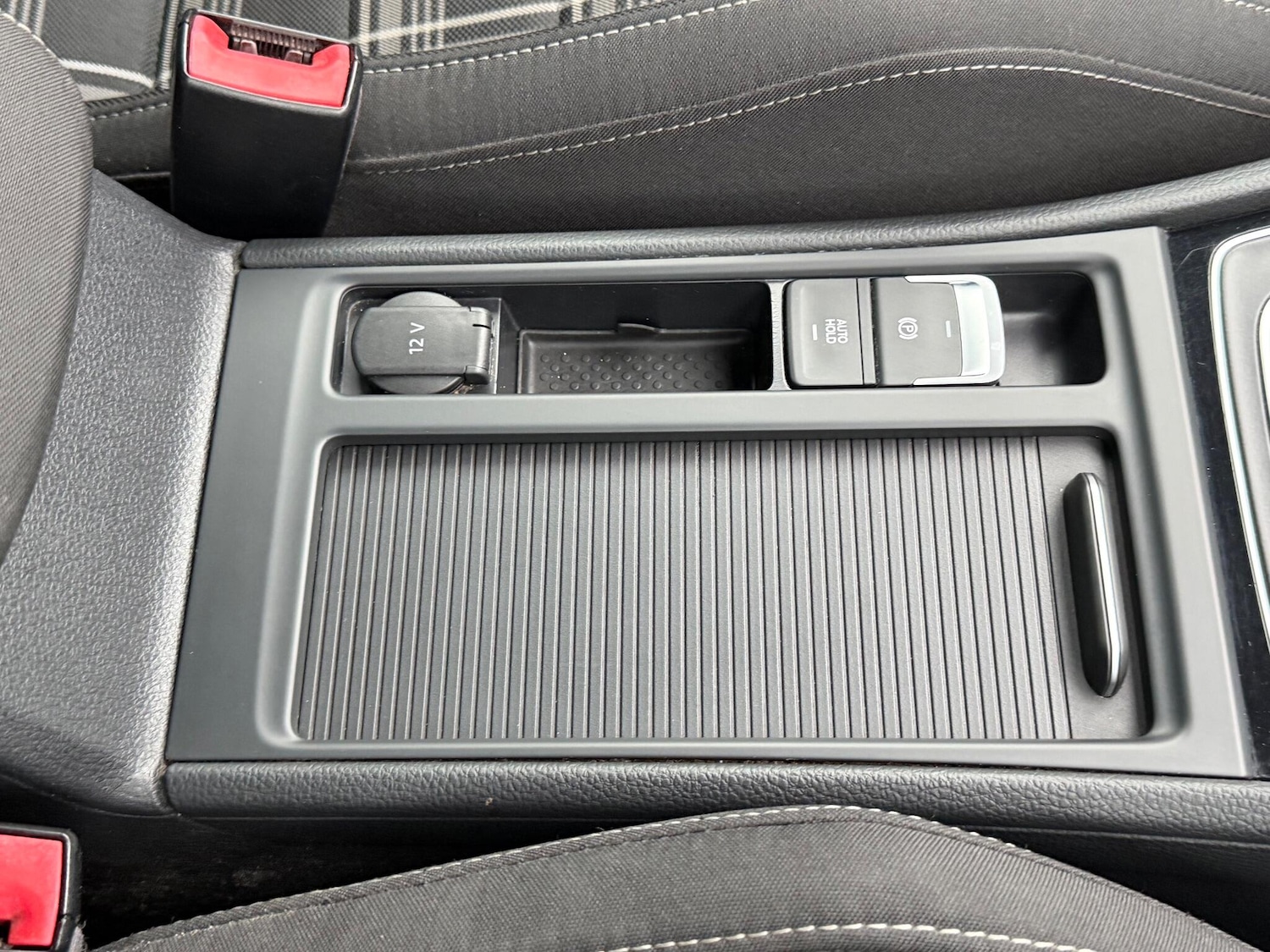 Used Volkswagen Golf 2018 for sale - 76377185: Photo 42