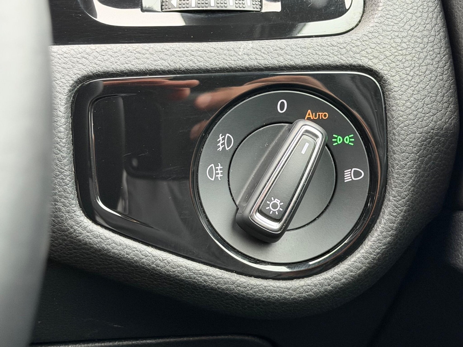 Used Volkswagen Golf 2018 for sale - 76377185: Photo 45