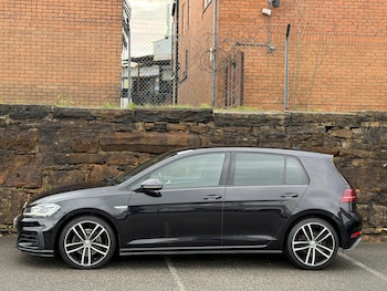 Used Volkswagen Golf 2018 for sale - 76377185: Photo