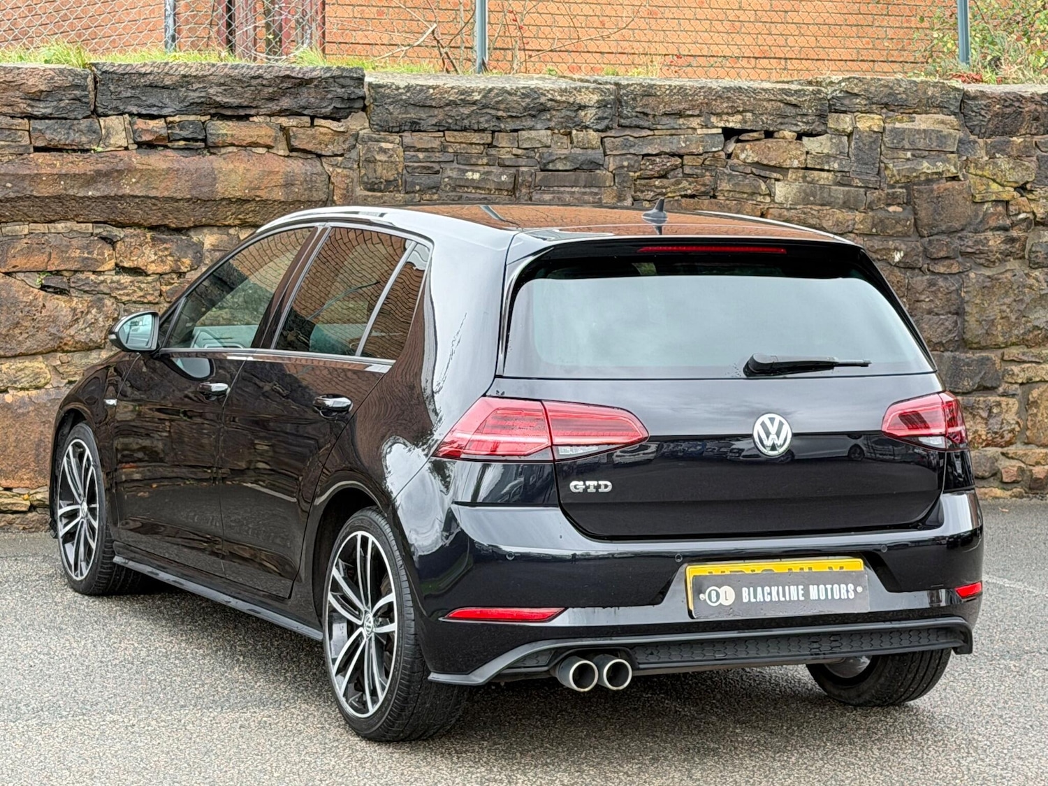 Used Volkswagen Golf 2018 for sale - 76377185: Photo 5