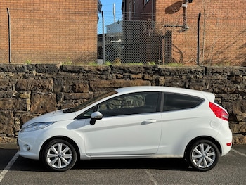 Used Ford Fiesta 2009 for sale - 76326553: Photo