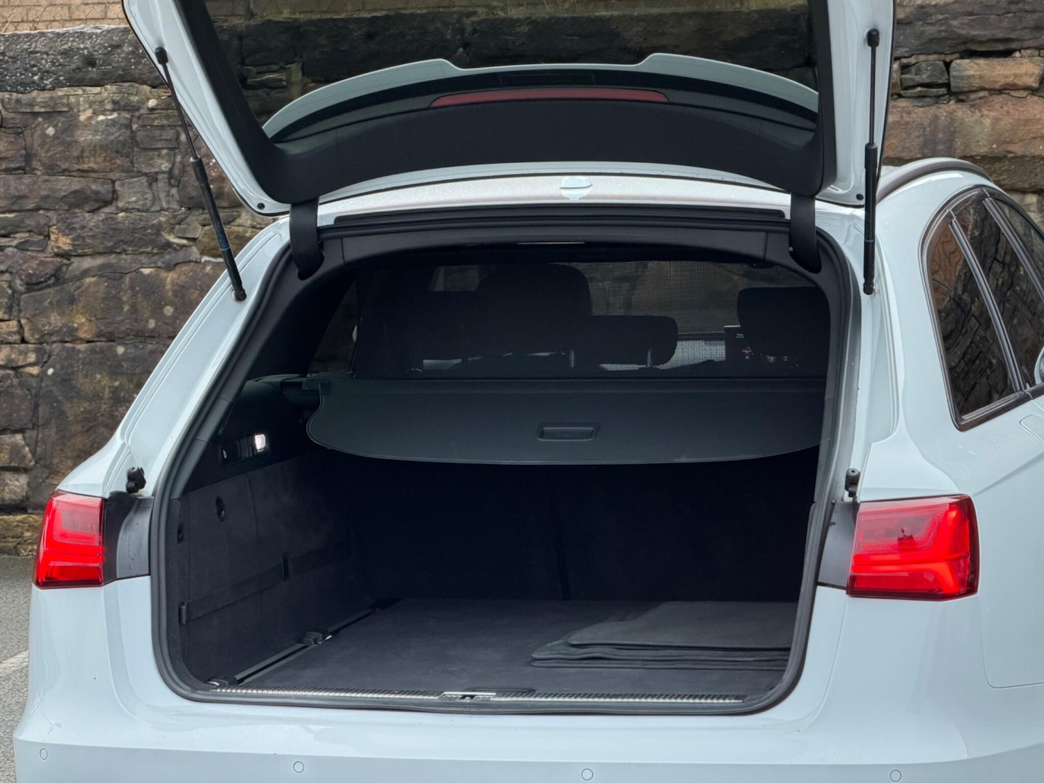 Used Audi A6 Avant 2017 for sale - 77468879: Photo 20