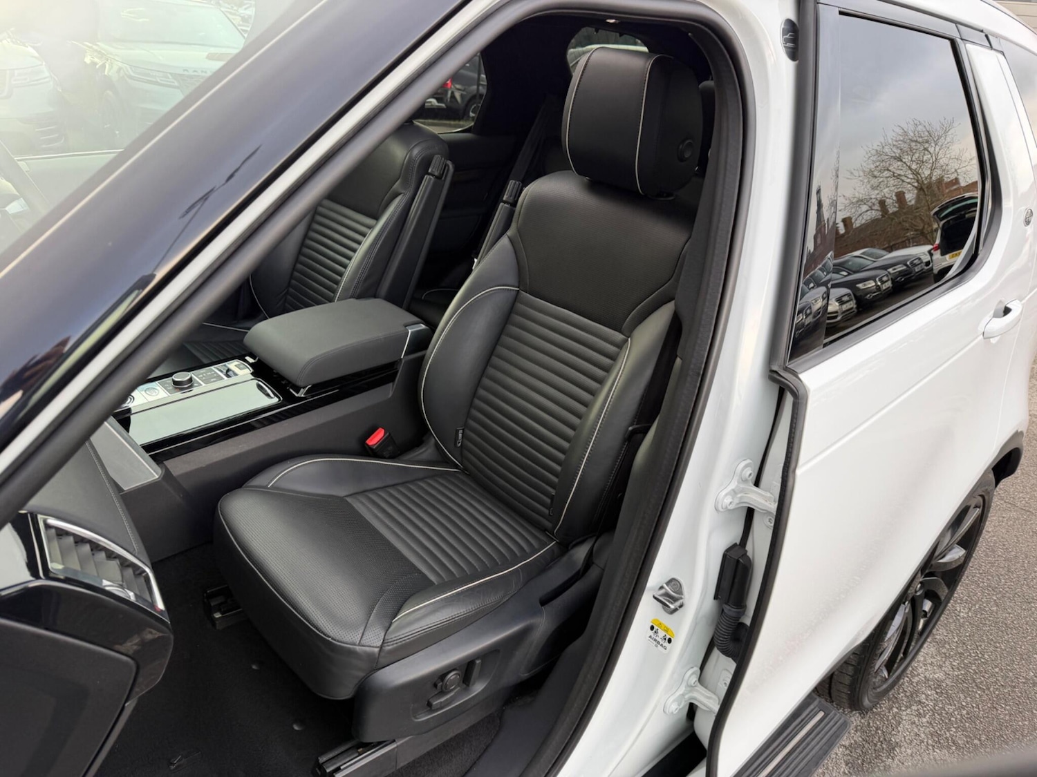 Used Land Rover Discovery 2020 for sale - 77305506: Photo 19