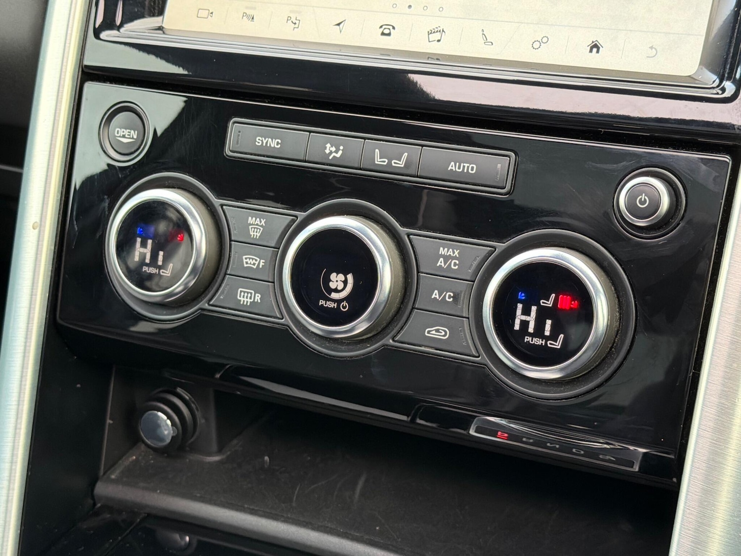 Used Land Rover Discovery 2020 for sale - 77305506: Photo 41