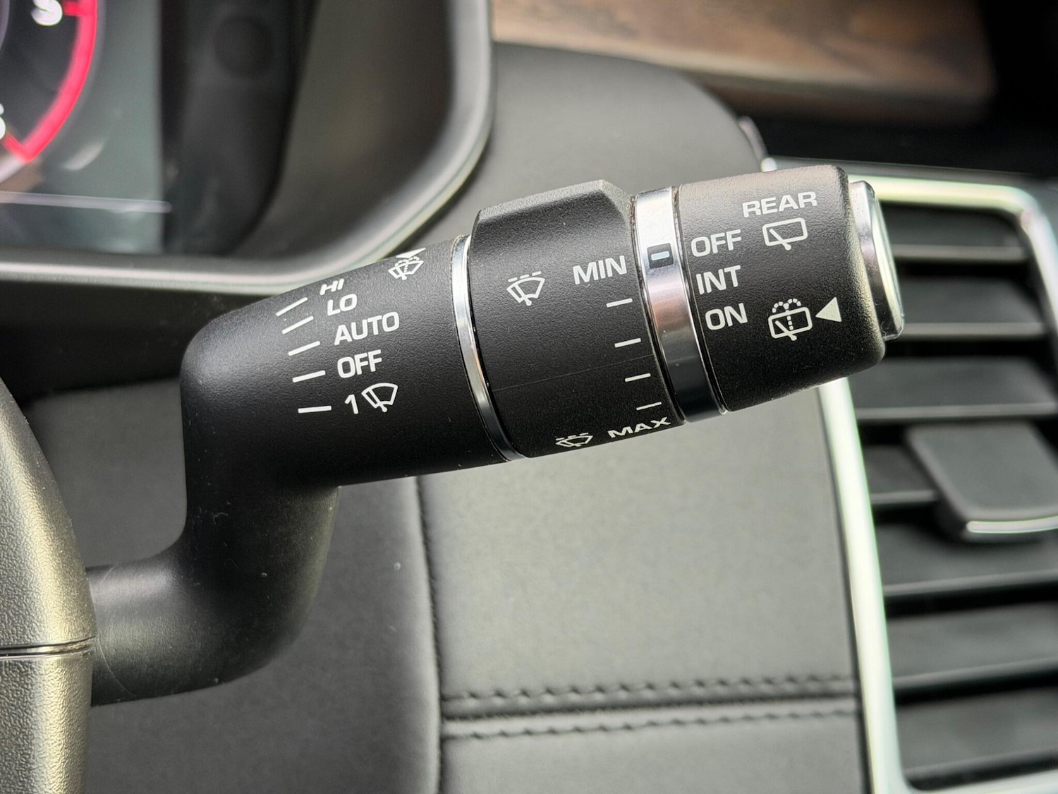 Used Land Rover Discovery 2020 for sale - 77305506: Photo 61