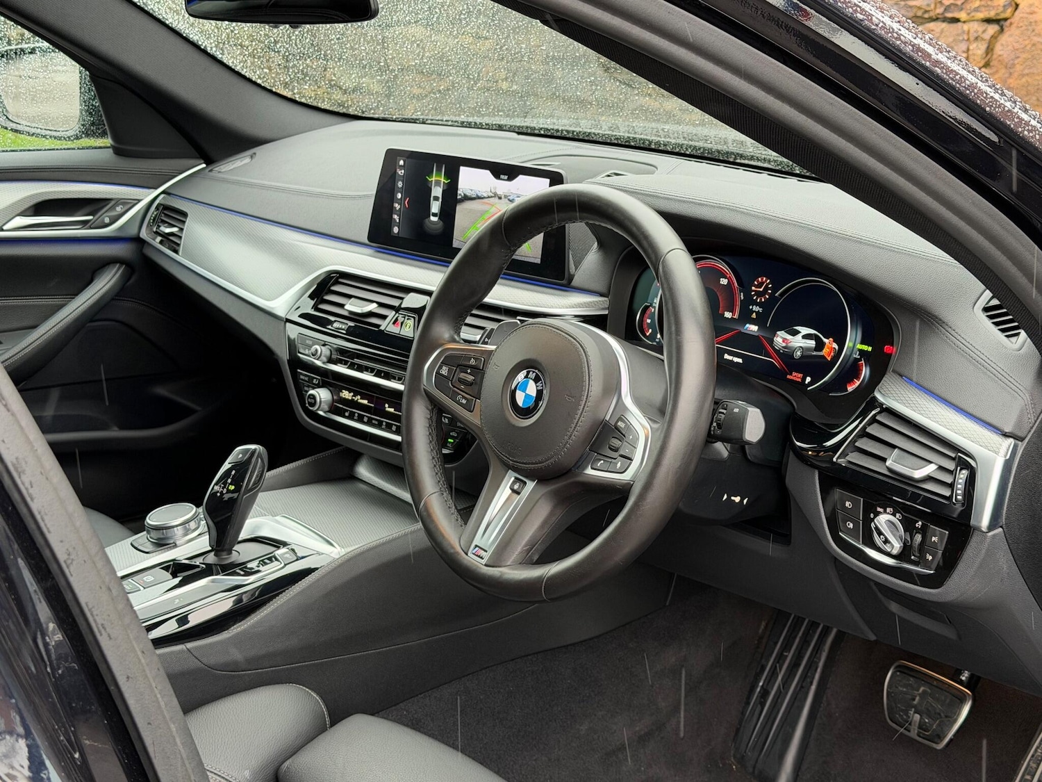 Used BMW 5 Series 2017 for sale - 76735463: Photo 12