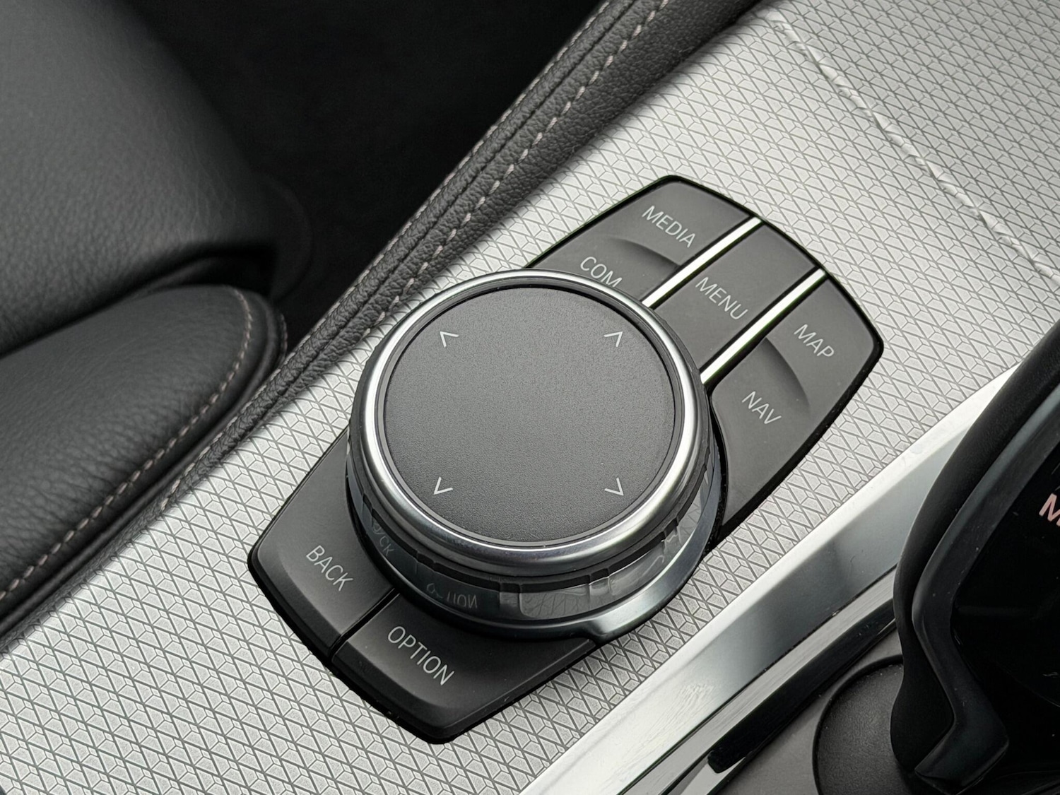 Used BMW 5 Series 2017 for sale - 76735463: Photo 45