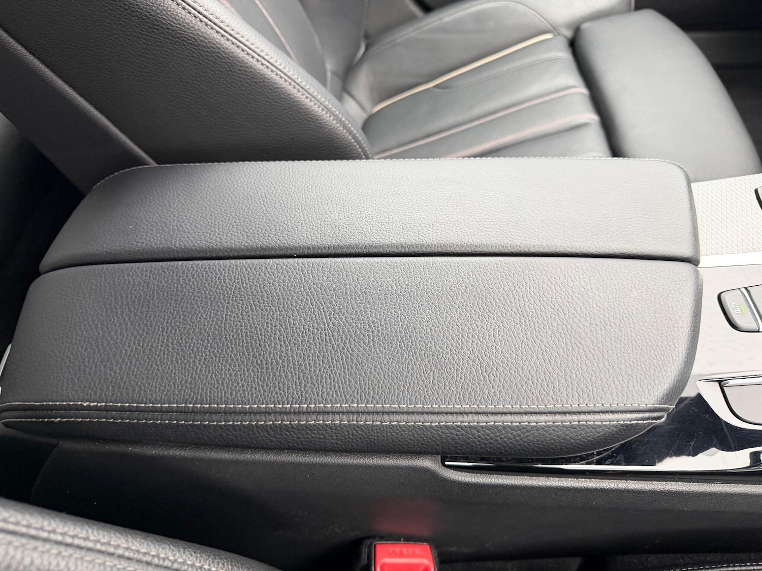 Used BMW 5 Series 2017 for sale - 76735463: Photo 46