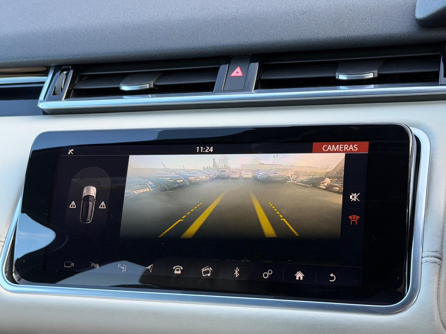 Used Land Rover Range Rover Velar 2018 for sale - 77130999: Photo 33