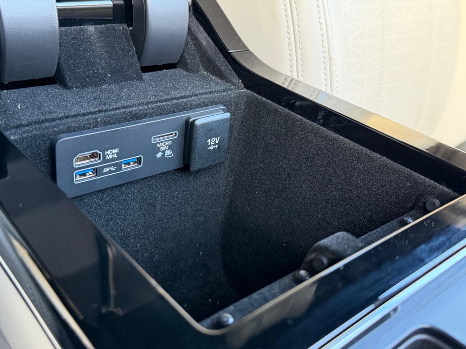 Used Land Rover Range Rover Velar 2018 for sale - 77130999: Photo 44