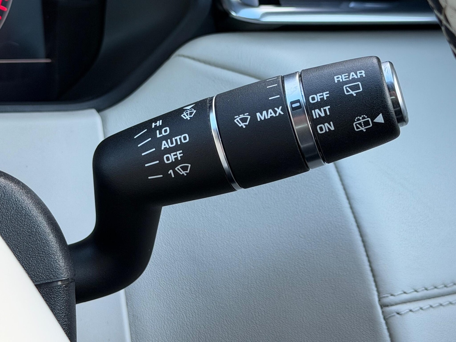 Used Land Rover Range Rover Velar 2018 for sale - 77130999: Photo 52