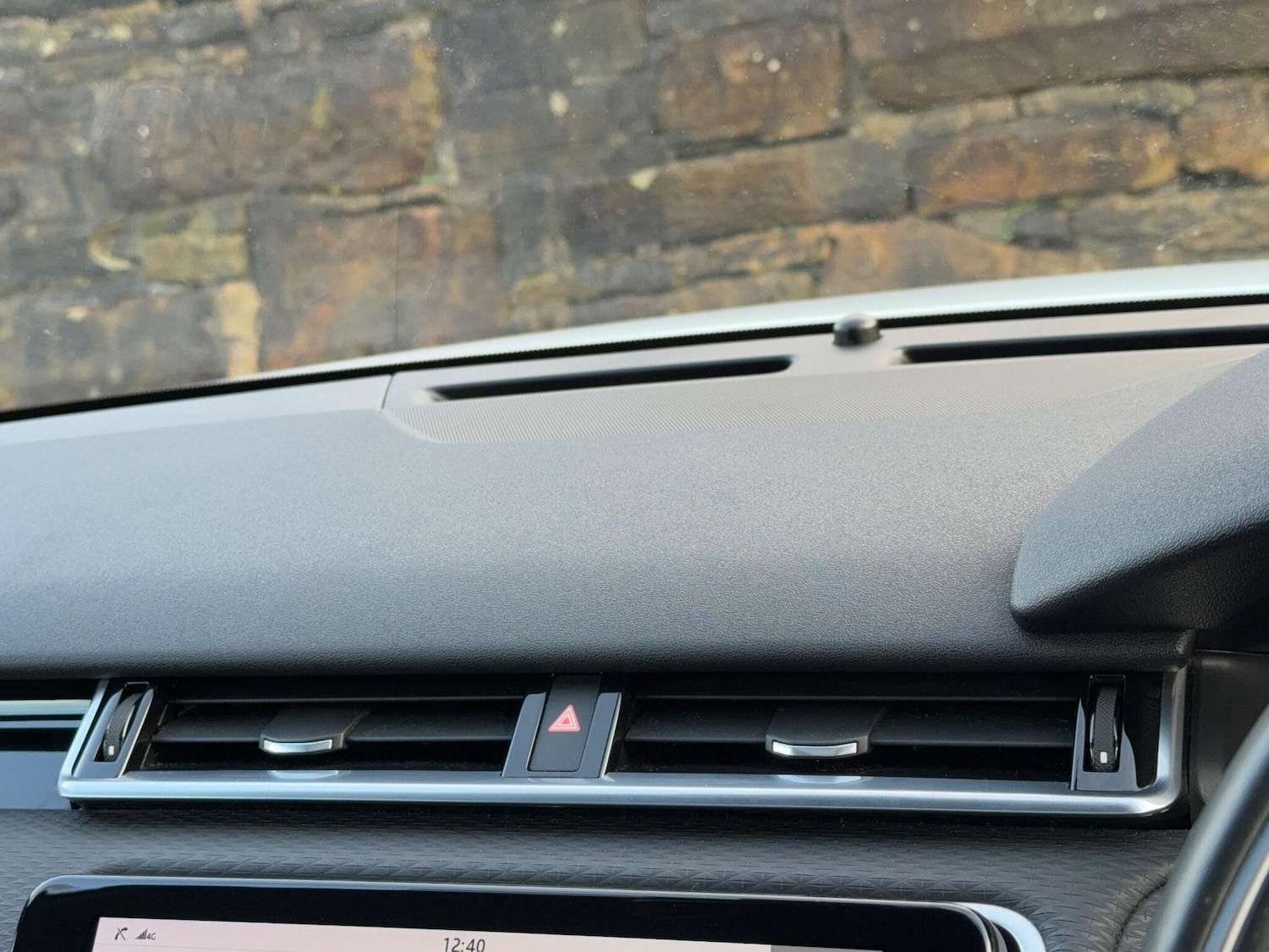 Used Land Rover Range Rover Velar 2019 for sale - 76993102: Photo 31