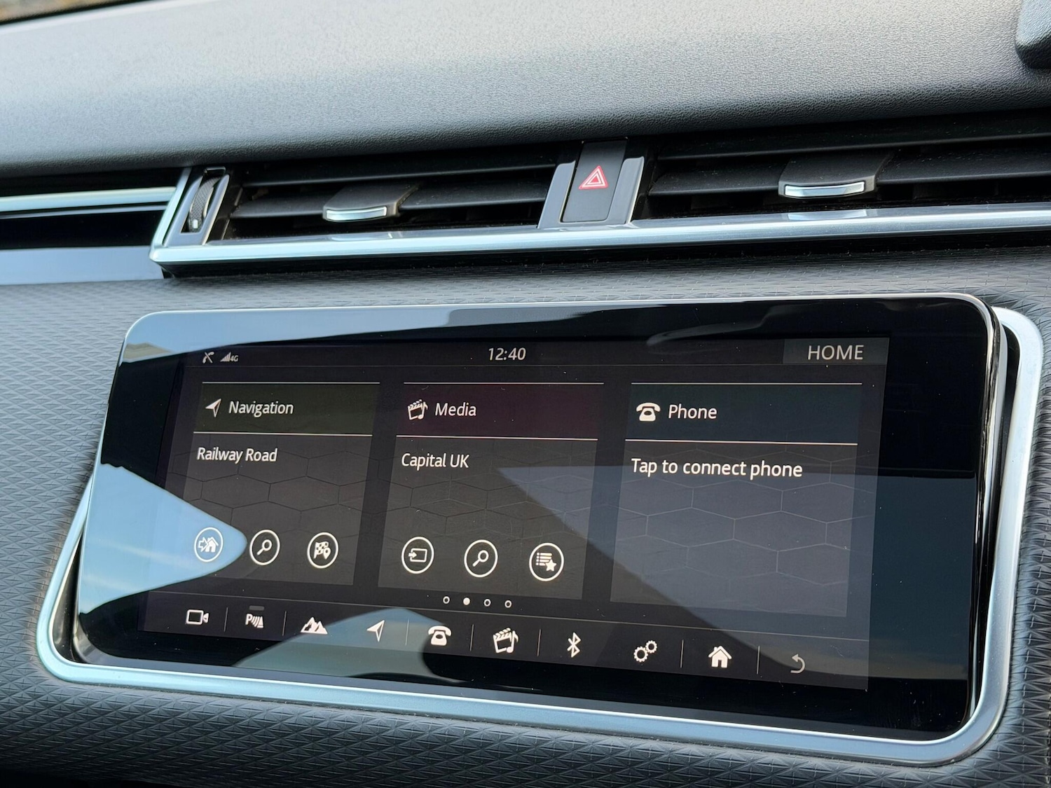 Used Land Rover Range Rover Velar 2019 for sale - 76993102: Photo 32