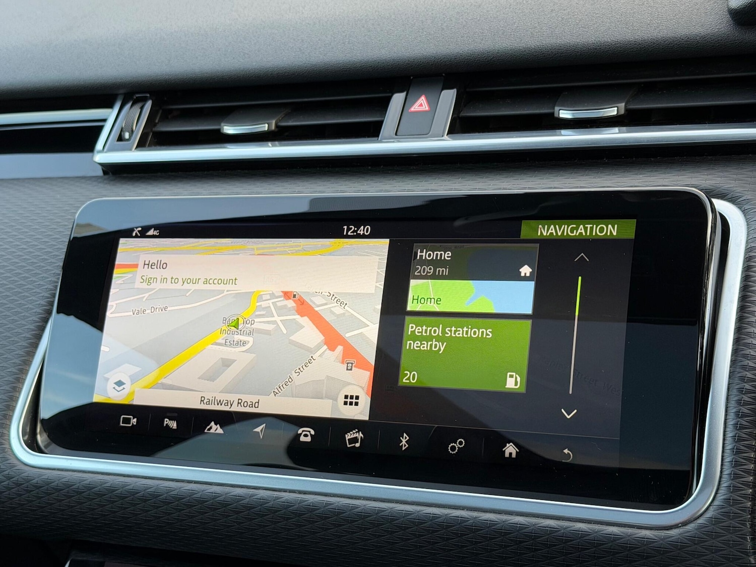 Used Land Rover Range Rover Velar 2019 for sale - 76993102: Photo 36