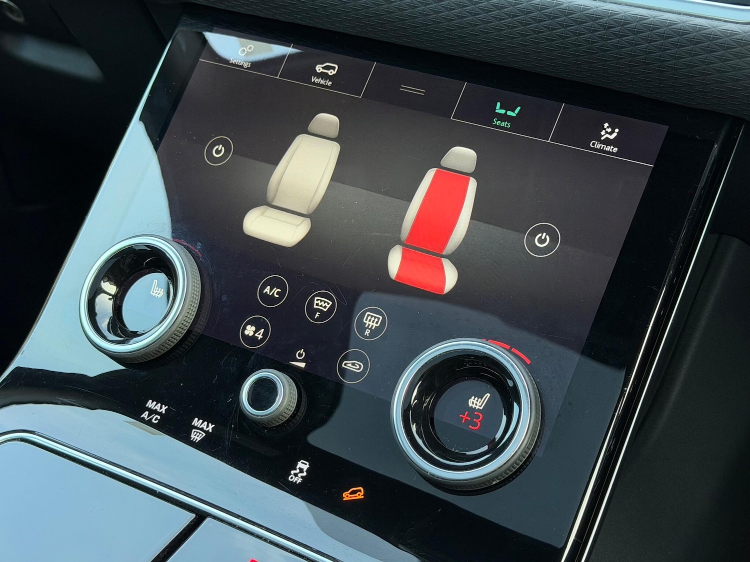 Used Land Rover Range Rover Velar 2019 for sale - 76993102: Photo 40