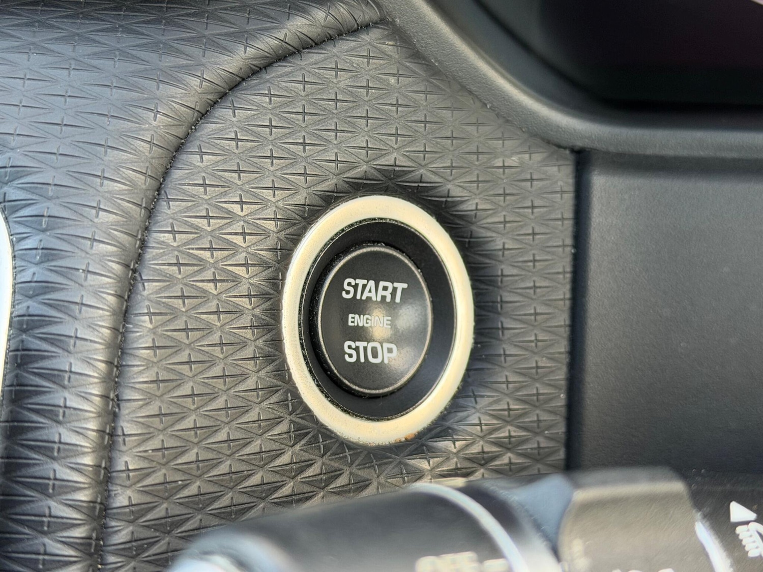 Used Land Rover Range Rover Velar 2019 for sale - 76993102: Photo 52