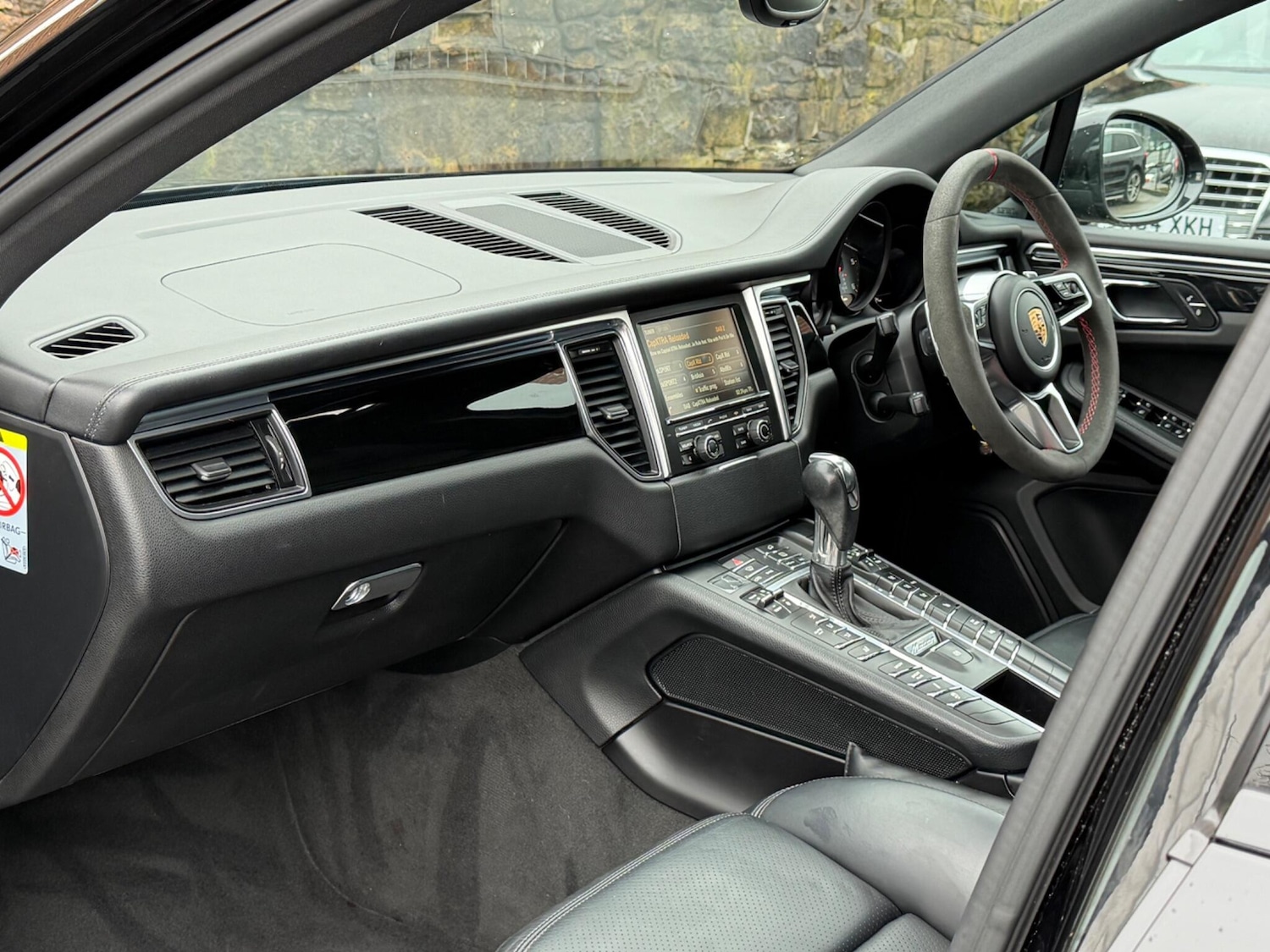 Used Porsche Macan 2015 for sale - 77162992: Photo 16