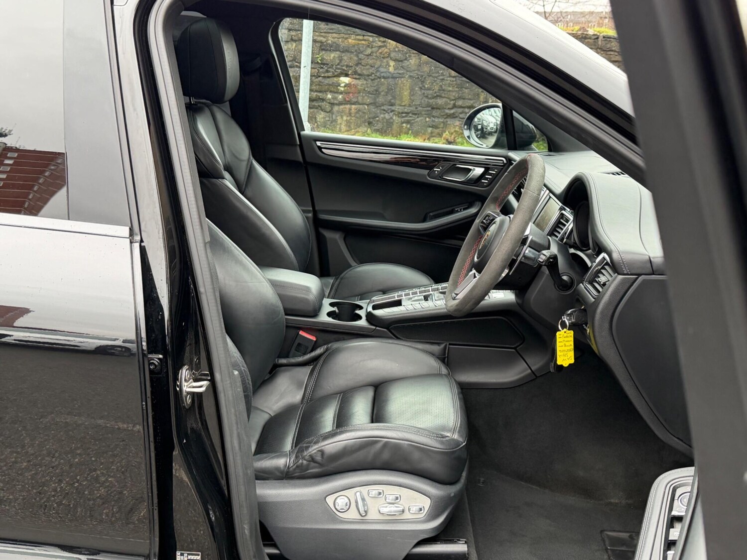 Used Porsche Macan 2015 for sale - 77162992: Photo 17