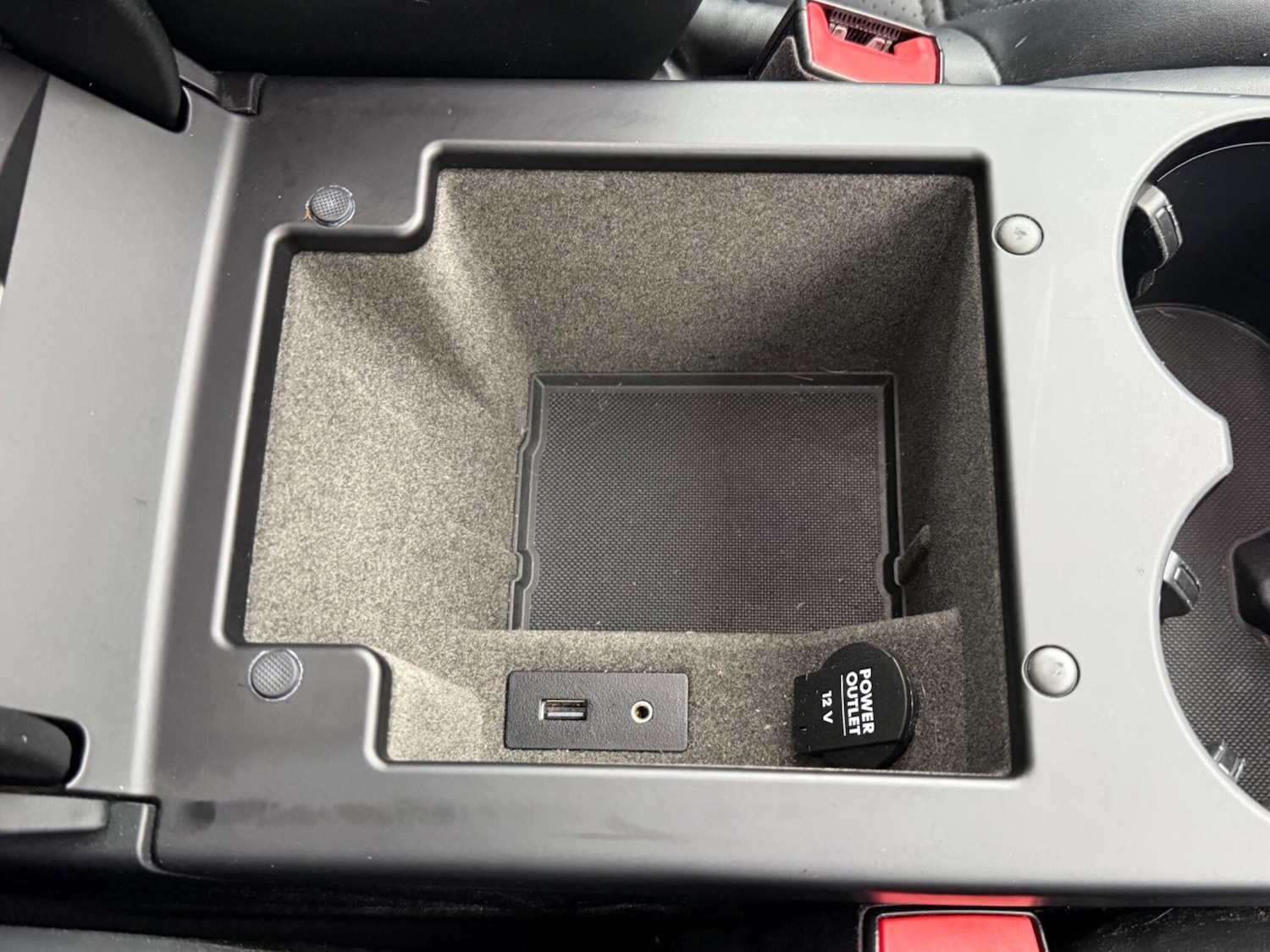 Used Porsche Macan 2015 for sale - 77162992: Photo 52