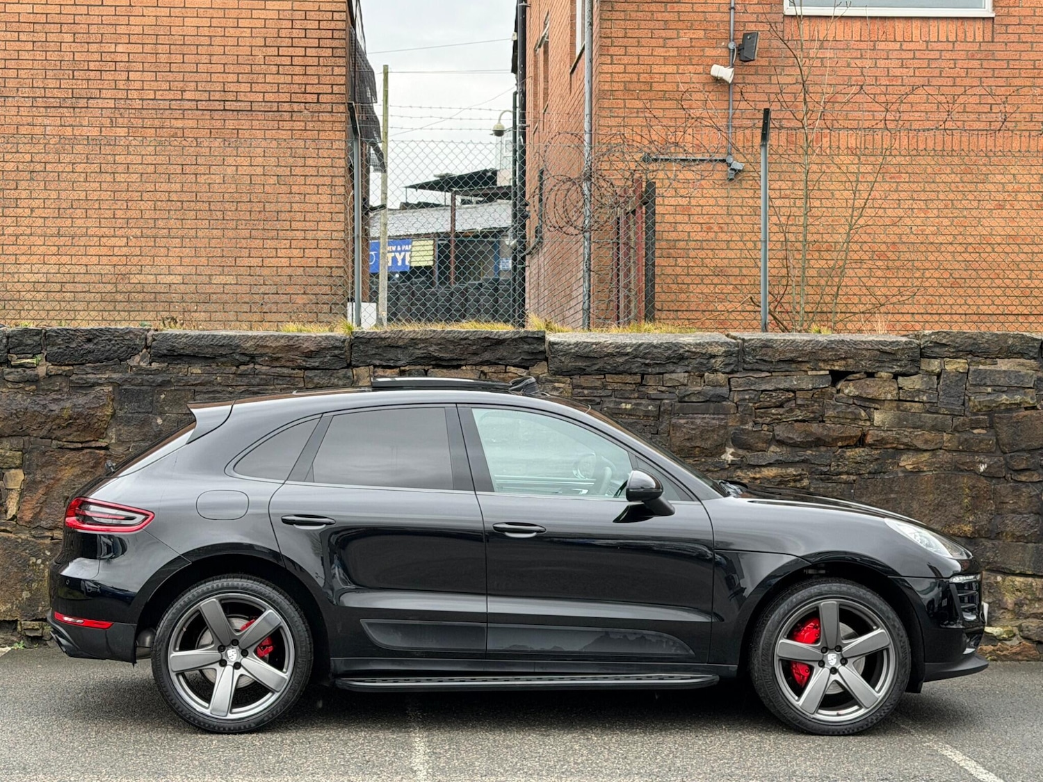 Used Porsche Macan 2015 for sale - 77162992: Photo 8