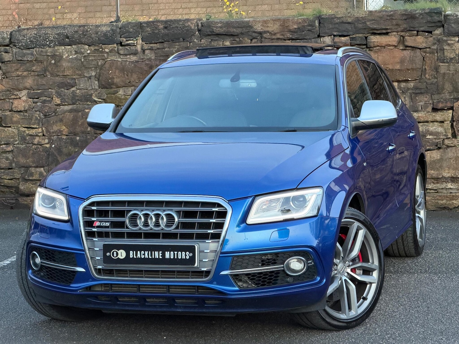 Used Audi SQ5 2015 for sale - 76522329: Photo 2
